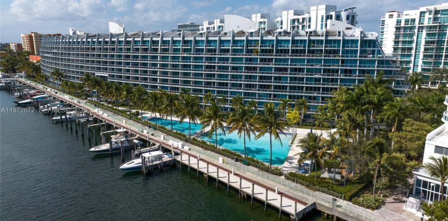 Condo in Aventura, Florida, 3 bedrooms  № 2052945
