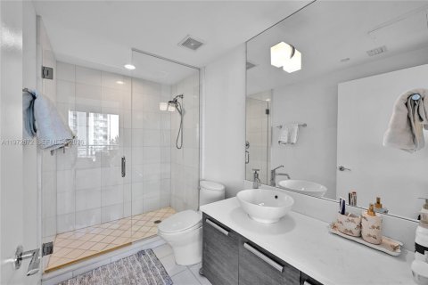Condo in Aventura, Florida, 3 bedrooms  № 2052945 - photo 18