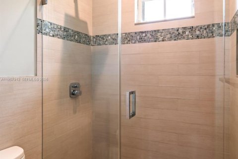 Снять в аренду виллу или дом в Пайнкрест, Флорида 6 спален, 436.18м2, № 2020983 - фото 26