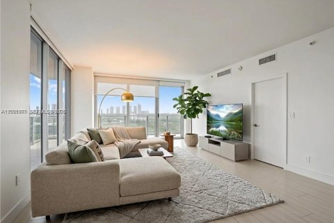 Copropriété à vendre à North Miami Beach, Floride: 3 chambres, 144.56 m2 № 2252863 - photo 17