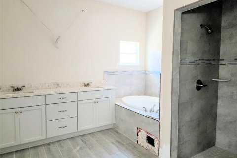 Villa ou maison à vendre à Plant City, Floride: 4 chambres, 236.16 m2 № 1721021 - photo 11