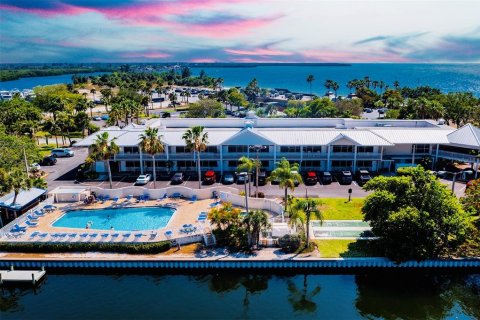 Condominio en venta en Ruskin, Florida, 1 dormitorio, 43.11 m2 № 1902336 - foto 1