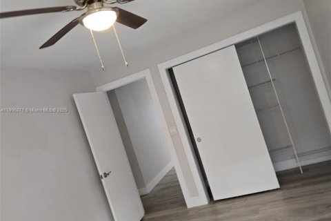 Снять в аренду виллу или дом в Купер-Сити, Флорида 2 спальни, 98.57м2, № 1963331 - фото 8