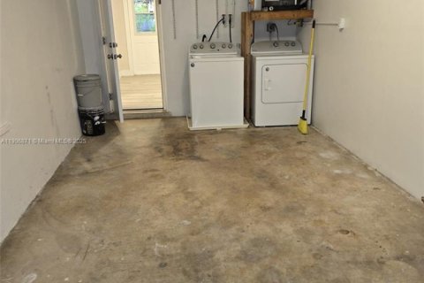 Снять в аренду виллу или дом в Купер-Сити, Флорида 2 спальни, 98.57м2, № 1963331 - фото 18