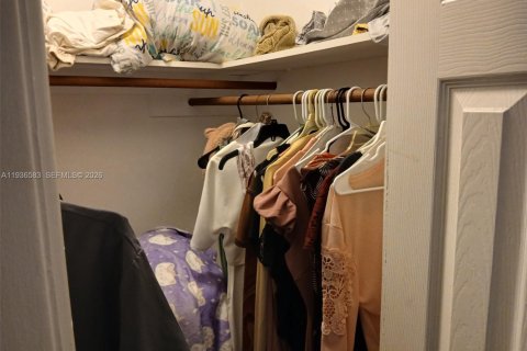 Condominio en venta en Plantation, Florida, 1 dormitorio, 69.49 m2 № 1994593 - foto 14