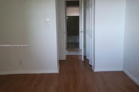 Condominio en venta en Plantation, Florida, 1 dormitorio, 69.49 m2 № 1994593 - foto 7