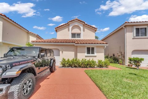 Casa en venta en Dania Beach, Florida, 3 dormitorios, 128.39 m2 № 2259749 - foto 5