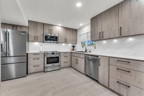 Casa en venta en Dania Beach, Florida, 3 dormitorios, 128.39 m2 № 2259749 - foto 18