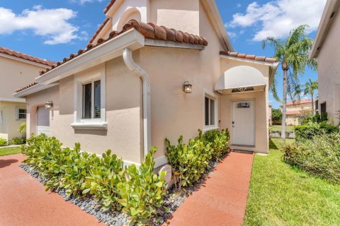 Casa en venta en Dania Beach, Florida, 3 dormitorios, 128.39 m2 № 2259749 - foto 8