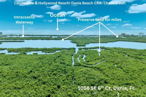 Casa en Dania Beach, Florida 3 dormitorios, 128.39 m2 № 2259749