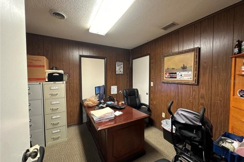 Propiedad comercial en venta en Ocala, Florida № 1436794 - foto 13