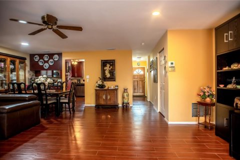 Townhouse in Dunedin, Florida 3 bedrooms, 141.95 sq.m. № 1865918 - photo 4
