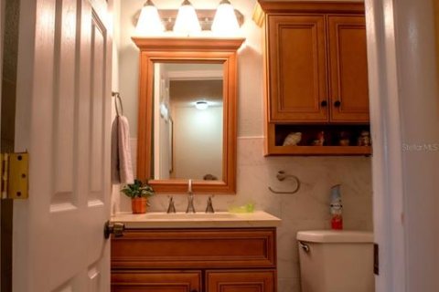 Townhouse in Dunedin, Florida 3 bedrooms, 141.95 sq.m. № 1865918 - photo 27