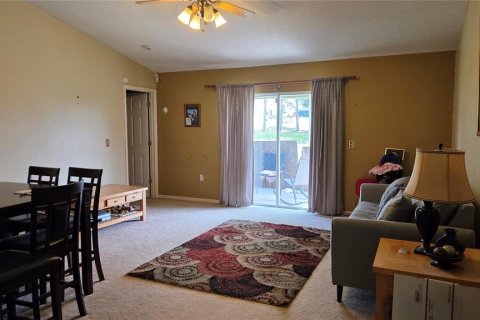 House in Davenport, Florida 3 bedrooms, 114.55 sq.m. № 2419605 - photo 10