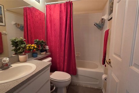 House in Davenport, Florida 3 bedrooms, 114.55 sq.m. № 2419605 - photo 15