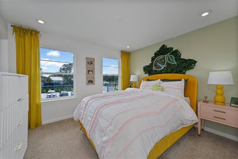 Townhouse in Brandon, Florida 3 bedrooms, 207.17 sq.m. № 1866222 - photo 17