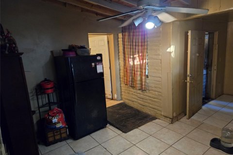 Casa en venta en Miami, Florida, 4 dormitorios, 162.76 m2 № 1221616 - foto 1