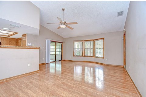 Villa ou maison à vendre à Spring Hill, Floride: 2 chambres, 137.12 m2 № 1817903 - photo 2