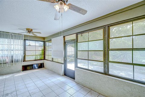 Villa ou maison à vendre à Spring Hill, Floride: 2 chambres, 137.12 m2 № 1817903 - photo 21