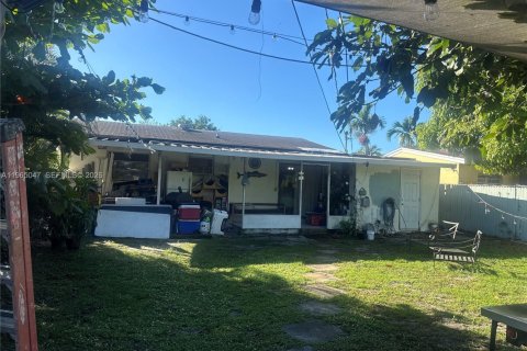 Villa ou maison à vendre à Miramar, Floride: 2 chambres, 88.26 m2 № 2026893 - photo 5