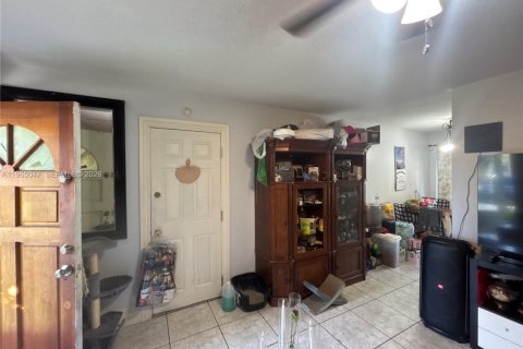 Villa ou maison à vendre à Miramar, Floride: 2 chambres, 88.26 m2 № 2026893 - photo 13