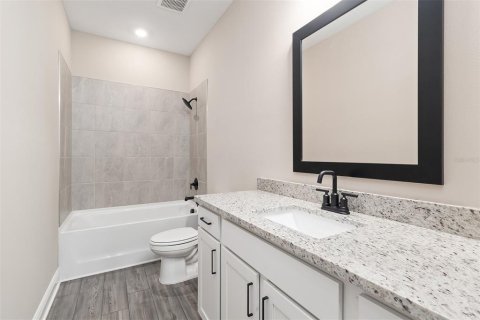 Casa en venta en Kissimmee, Florida, 4 dormitorios, 190.54 m2 № 1629034 - foto 7