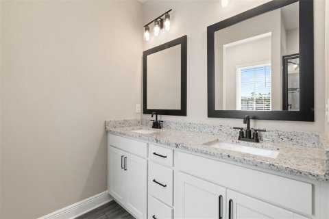 Casa en venta en Kissimmee, Florida, 4 dormitorios, 190.54 m2 № 1629034 - foto 5