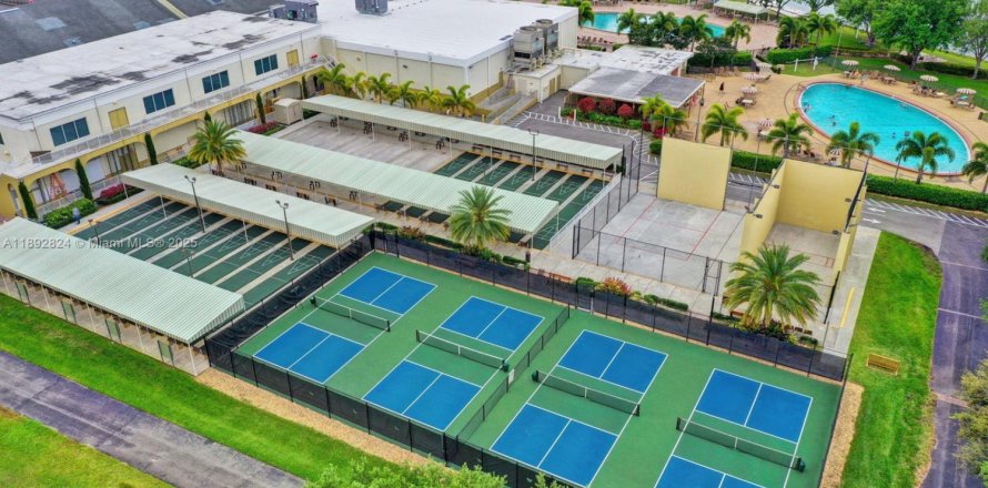 Condo à West Palm Beach, Floride, 2 chambres  № 1946439