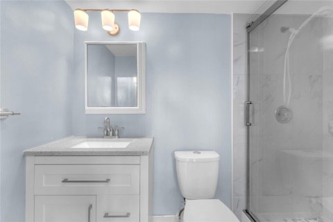 Condo in Lake Worth, Florida, 3 bedrooms  № 884595 - photo 1