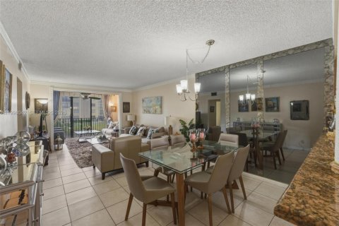 Copropriété à vendre à Lauderhill, Floride: 2 chambres, 96.62 m2 № 2067086 - photo 6