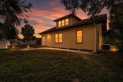 House in Daytona Beach, Florida 3 bedrooms, 166.57 sq.m. № 2285279 - photo 30