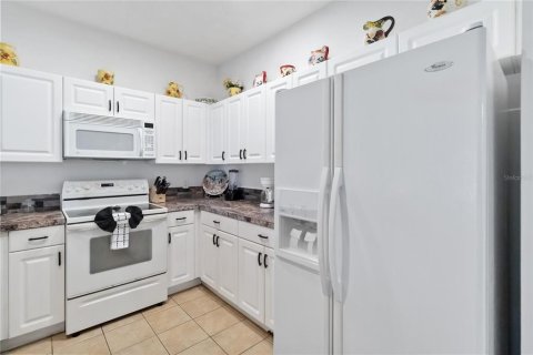 Copropriété à louer à Kissimmee, Floride: 3 chambres, 153.29 m2 № 2384142 - photo 18