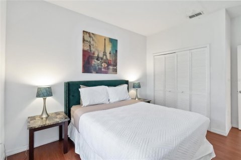 Copropriété à louer à Kissimmee, Floride: 3 chambres, 153.29 m2 № 2384142 - photo 2
