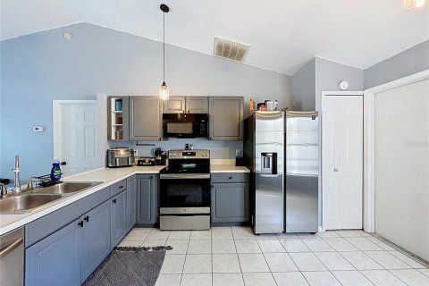 Купить виллу или дом в Дэвенпорт, Флорида 7 комнат, 115.11м2, № 2195654 - фото 10