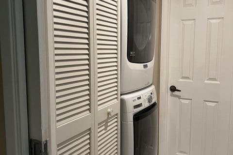 Condo in Pompano Beach, Florida, 3 bedrooms № 2250155 - photo 7