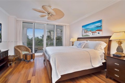 Снять в аренду кондоминиум в Ки-Бискейн, Флорида 3 спальни, 233.18м2, № 1991840 - фото 7