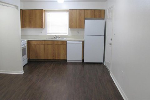 Apartment in Tampa, Florida 3 bedrooms, 91.97 sq.m. № 1917471 - photo 4