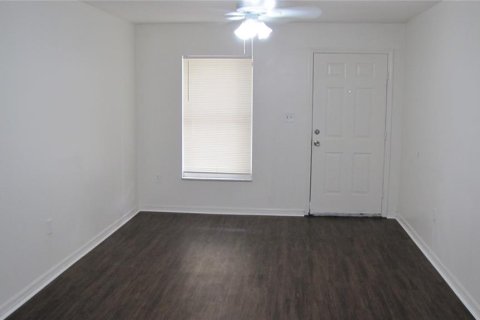 Apartment in Tampa, Florida 3 bedrooms, 91.97 sq.m. № 1917471 - photo 3