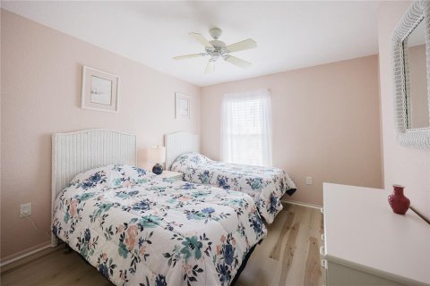 Townhouse in Punta Gorda, Florida 2 bedrooms, 100.15 sq.m. № 2155728 - photo 25