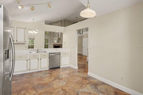 Villa ou maison à vendre à Orlando, Floride: 3 chambres, 164.25 m2 № 2436747 - photo 14