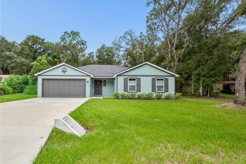 Villa ou maison à vendre à Satsuma, Floride: 3 chambres, 140.28 m2 № 2291826 - photo 2