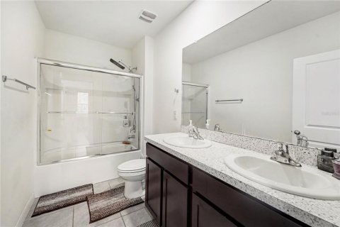 Casa en venta en Odessa, Florida, 4 dormitorios, 227.33 m2 № 2231946 - foto 11
