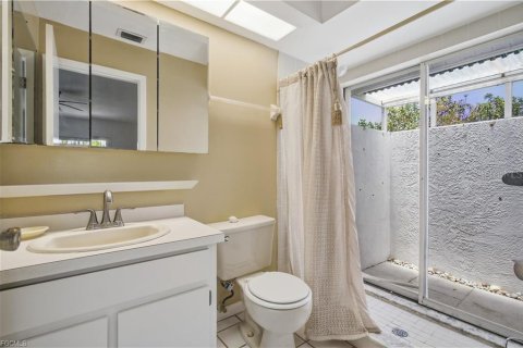 Купить виллу или дом в Кейп-Корал, Флорида 3 комнаты, 109.25м2, № 2200819 - фото 21