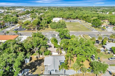 Casa en venta en Bradenton, Florida, 2 dormitorios, 131.18 m2 № 2258542 - foto 6