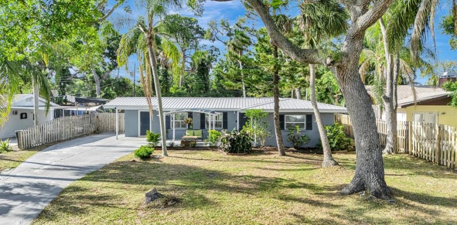 Casa en Bradenton, Florida 2 dormitorios, 131.18 m2 № 2258542