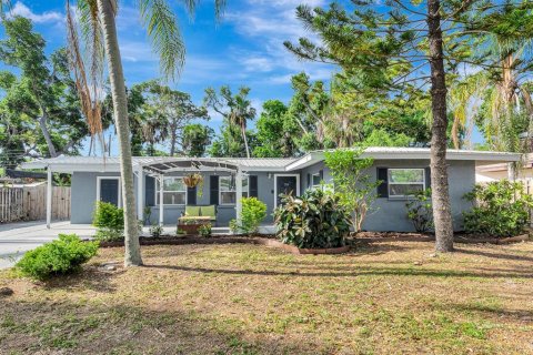 Casa en venta en Bradenton, Florida, 2 dormitorios, 131.18 m2 № 2258542 - foto 8