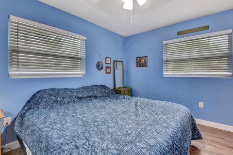 Casa en venta en Bradenton, Florida, 2 dormitorios, 131.18 m2 № 2258542 - foto 27