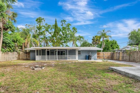 Casa en venta en Bradenton, Florida, 2 dormitorios, 131.18 m2 № 2258542 - foto 2