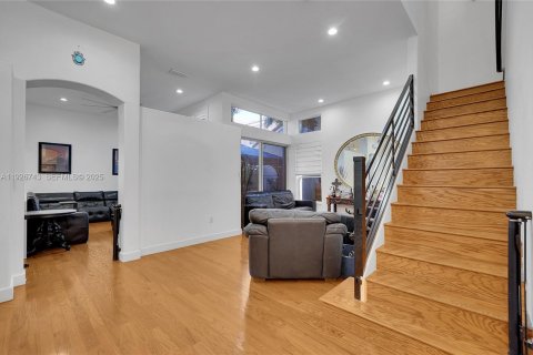 Купить виллу или дом в Холливуд, Флорида 4 спальни, 228.54м2, № 1988223 - фото 12