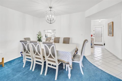 Купить кондоминиум в Тамарак, Флорида 1 комната, 117.99м2, № 2179769 - фото 25